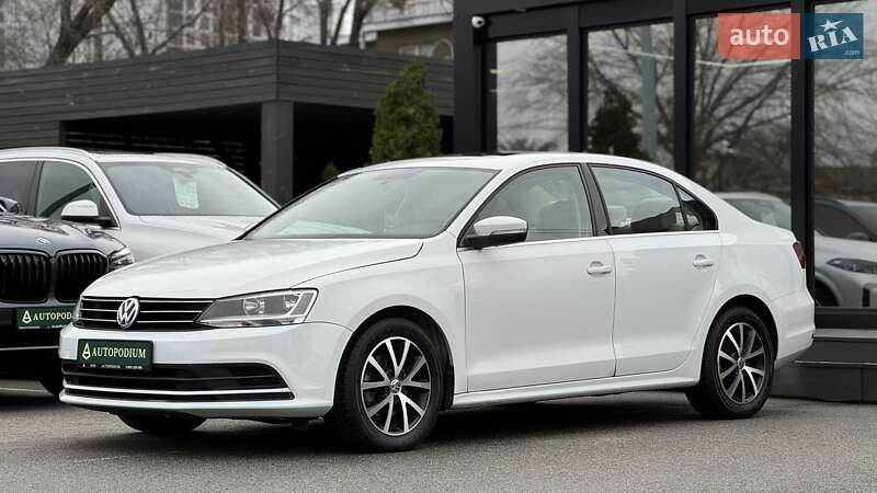 Седан Volkswagen Jetta 2016 в Киеве фото 3 Седан Volkswagen Jetta 2016 в Киеве