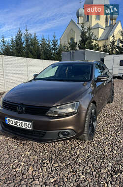 Седан Volkswagen Jetta 2011 в Бучачі
