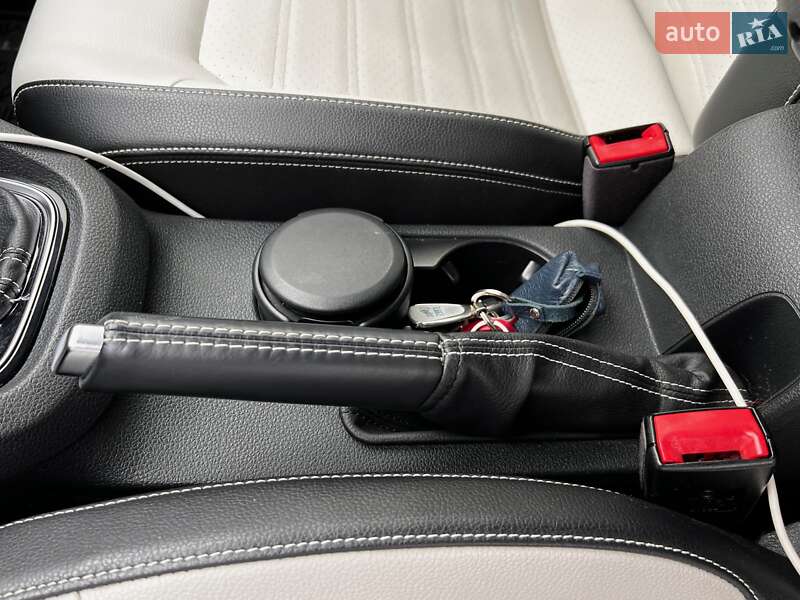 Седан Volkswagen Jetta 2017 в Макарові