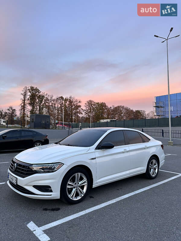 Седан Volkswagen Jetta 2018 в Полтаві