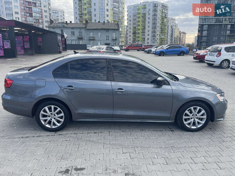 Седан Volkswagen Jetta 2015 в Львове фото 3 Седан Volkswagen Jetta 2015 в Львове