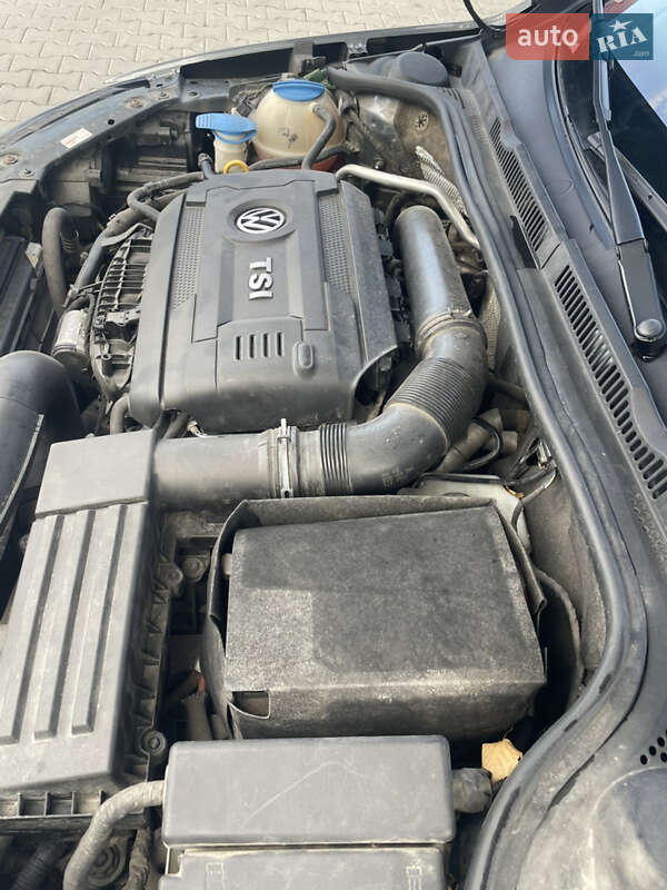 Седан Volkswagen Jetta 2015 в Львове фото 29 Седан Volkswagen Jetta 2015 в Львове