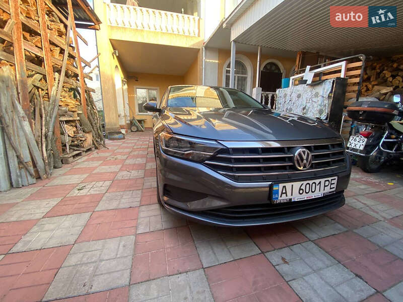 Седан Volkswagen Jetta 2018 в Броварах