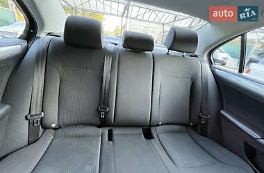 Седан Volkswagen Jetta 2014 в Киеве