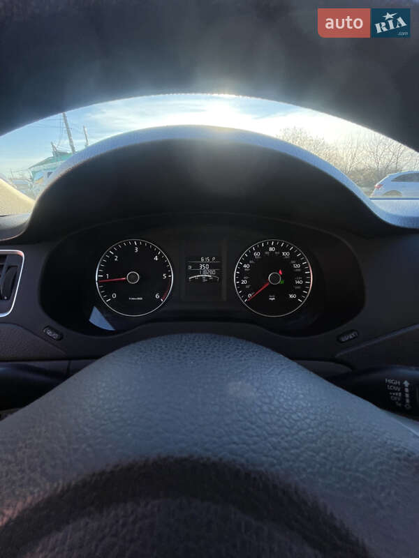 Седан Volkswagen Jetta 2014 в Львове фото 16 Седан Volkswagen Jetta 2014 в Львове