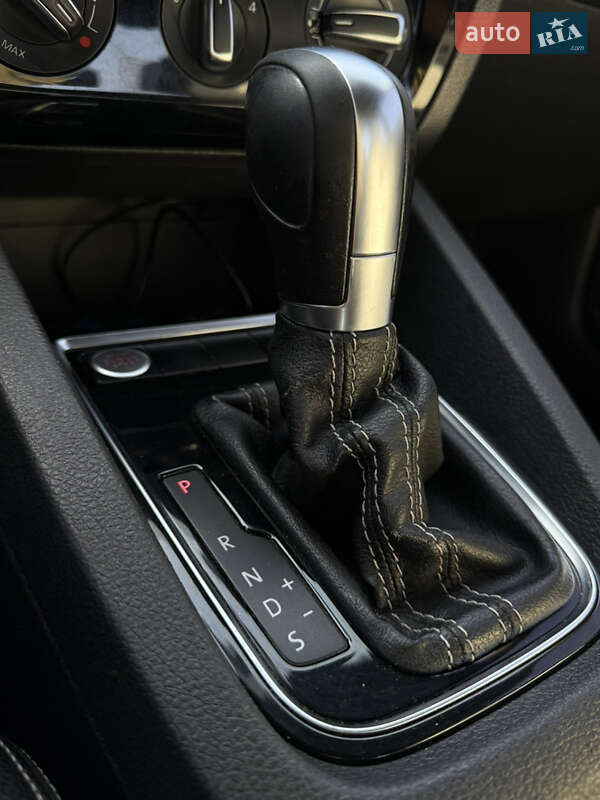 Седан Volkswagen Jetta 2014 в Запорожье фото 18 Седан Volkswagen Jetta 2014 в Запорожье