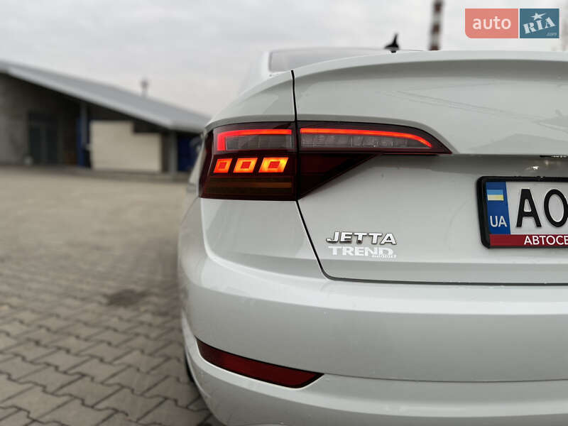 Седан Volkswagen Jetta 2018 в Ужгороді фото 14 Седан Volkswagen Jetta 2018 в Ужгороді