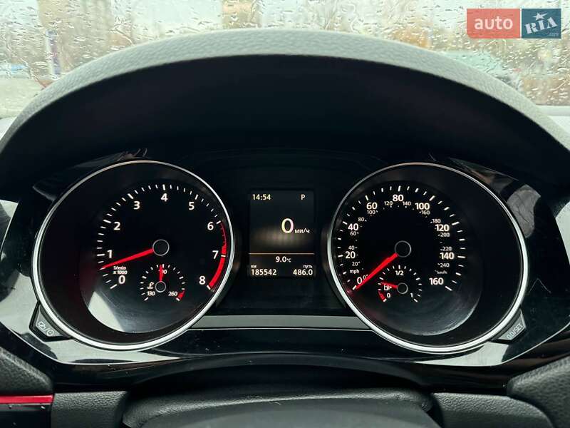 Седан Volkswagen Jetta 2017 в Києві фото 20 Седан Volkswagen Jetta 2017 в Києві