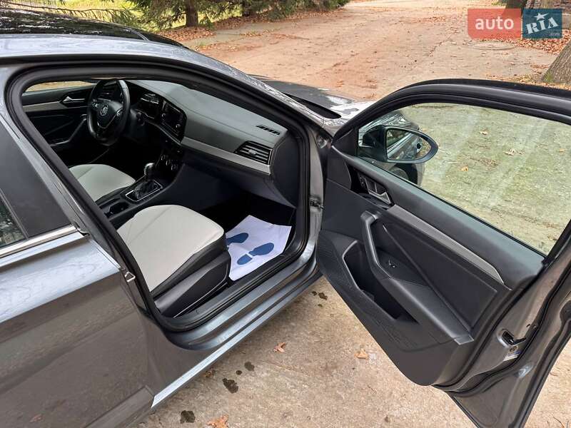 Седан Volkswagen Jetta 2020 в Львове фото 24 Седан Volkswagen Jetta 2020 в Львове