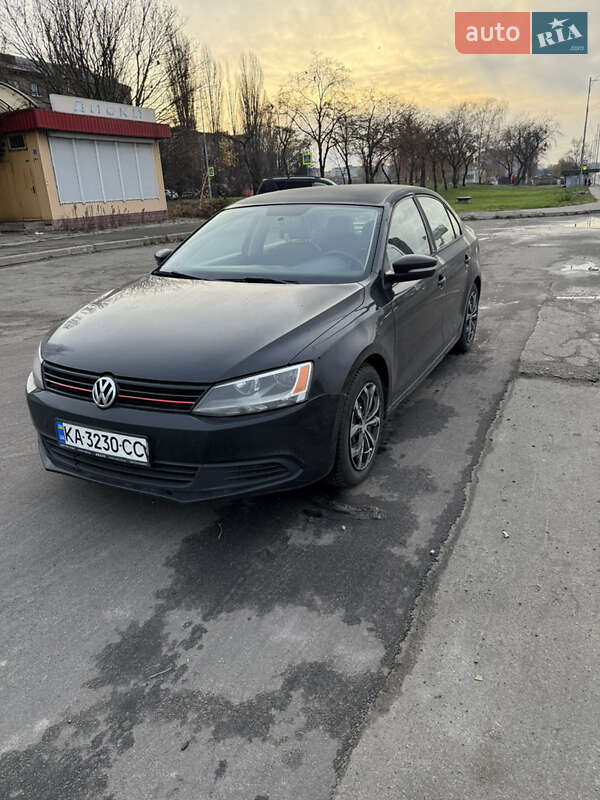 Седан Volkswagen Jetta 2011 в Киеве фото 10 Седан Volkswagen Jetta 2011 в Киеве