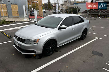 Седан Volkswagen Jetta 2012 в Виннице