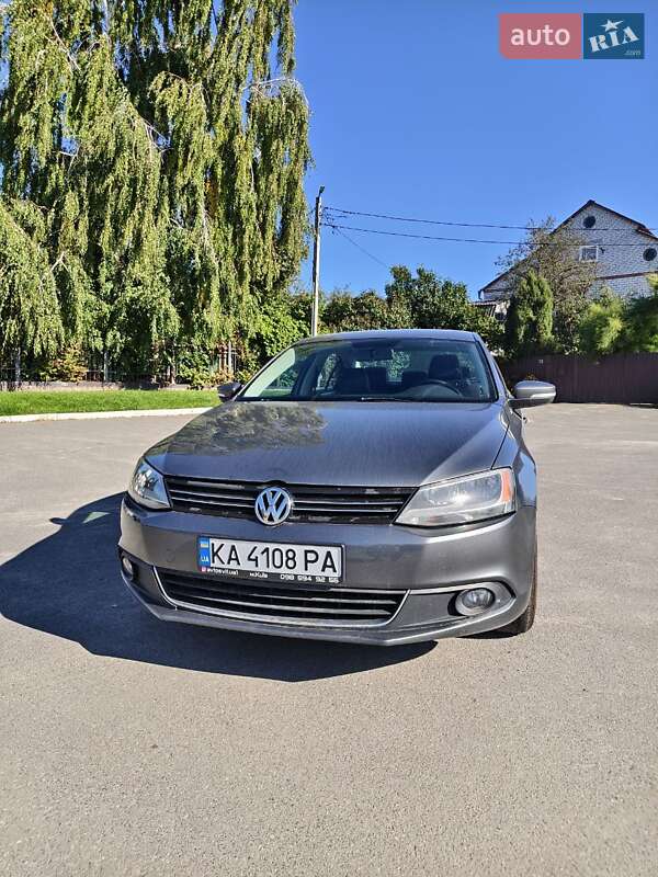 Седан Volkswagen Jetta 2012 в Киеве фото 2 Седан Volkswagen Jetta 2012 в Киеве