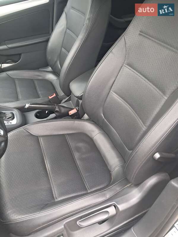 Седан Volkswagen Jetta 2012 в Буче фото 14 Седан Volkswagen Jetta 2012 в Буче