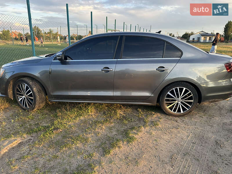 Седан Volkswagen Jetta 2017 в Заречном