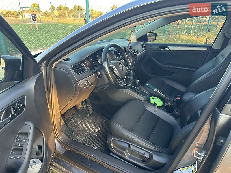 Седан Volkswagen Jetta 2017 в Заречном