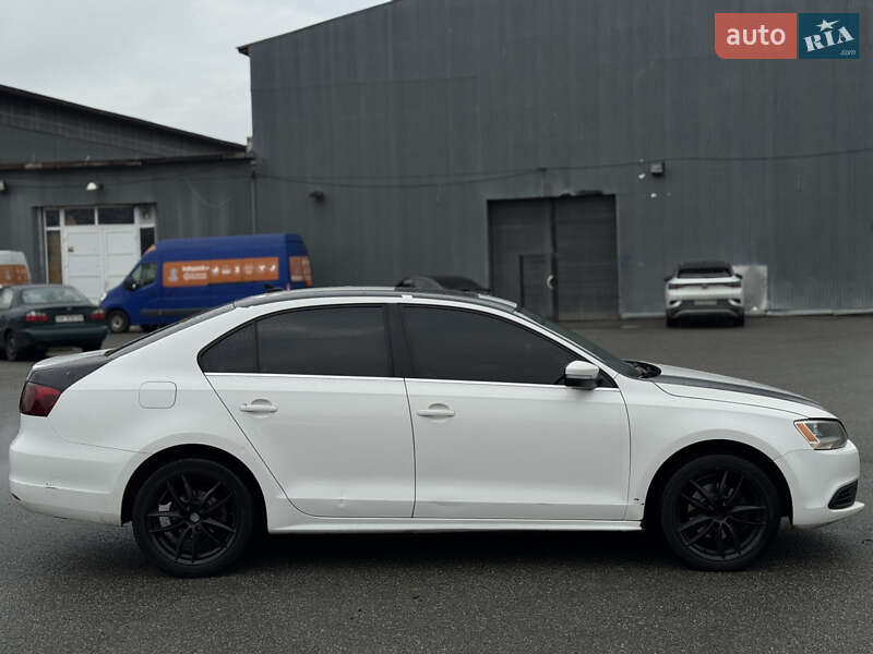 Седан Volkswagen Jetta 2012 в Мироновке фото 8 Седан Volkswagen Jetta 2012 в Мироновке