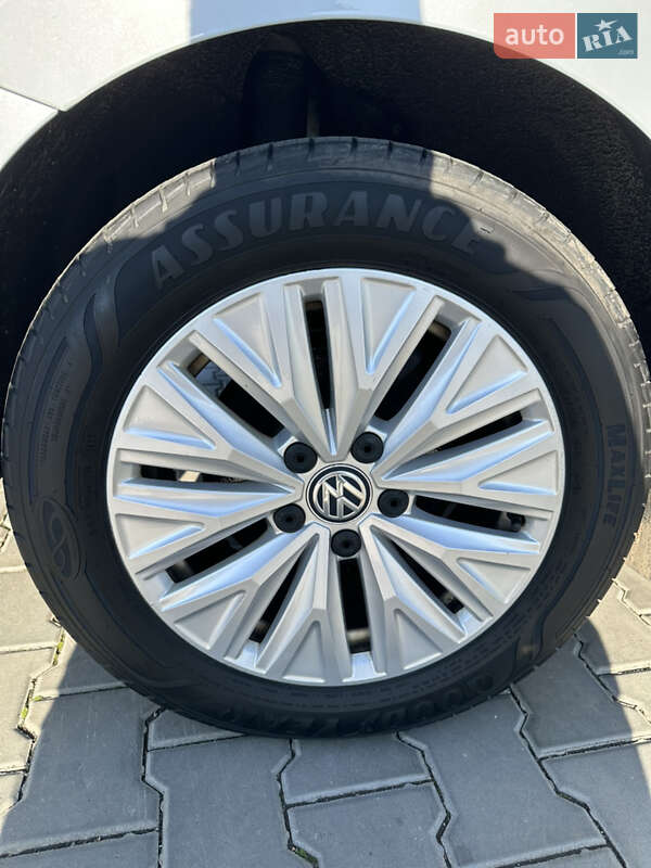 Седан Volkswagen Jetta 2018 в Ізмаїлі