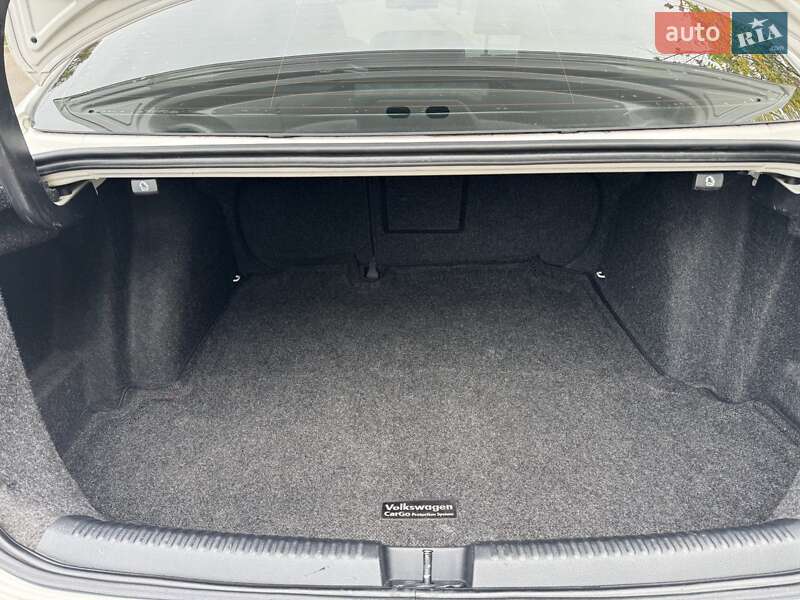 Седан Volkswagen Jetta 2013 в Запорожье фото 11 Седан Volkswagen Jetta 2013 в Запорожье