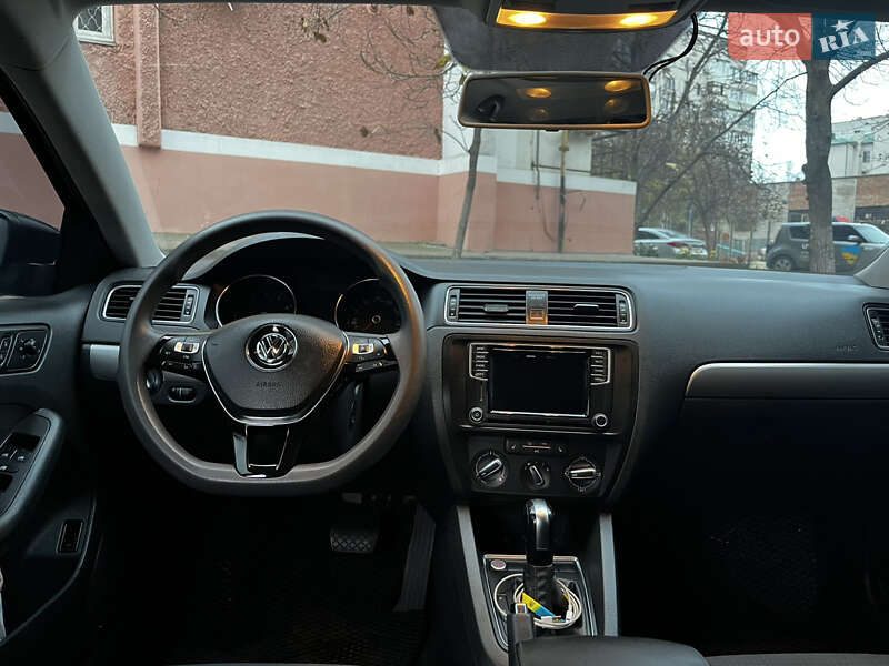Седан Volkswagen Jetta 2016 в Николаеве фото 6 Седан Volkswagen Jetta 2016 в Николаеве