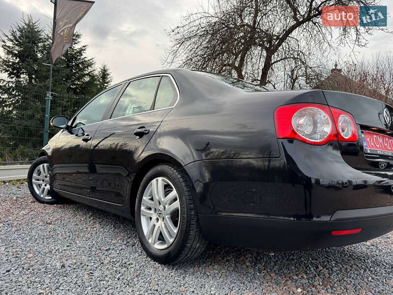 Седан Volkswagen Jetta 2007 в Дрогобыче