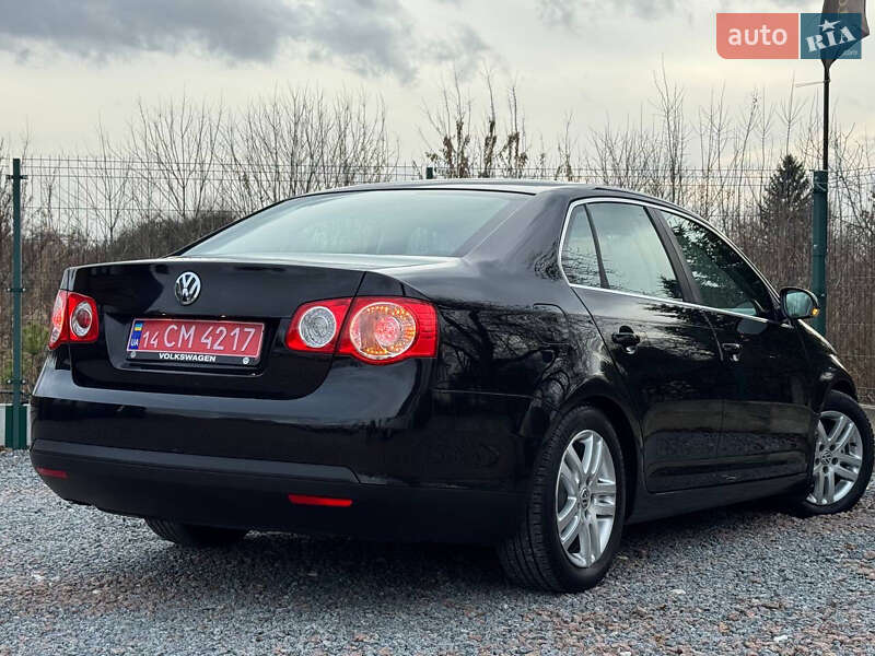 Седан Volkswagen Jetta 2007 в Дрогобыче