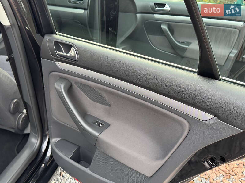 Седан Volkswagen Jetta 2007 в Дрогобыче