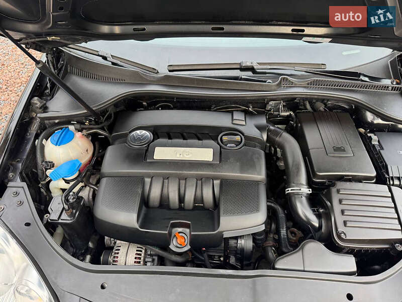 Седан Volkswagen Jetta 2007 в Дрогобыче