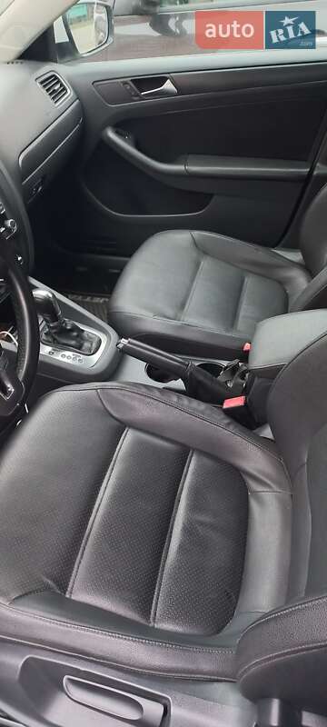 Седан Volkswagen Jetta 2012 в Борисполе фото 12 Седан Volkswagen Jetta 2012 в Борисполе