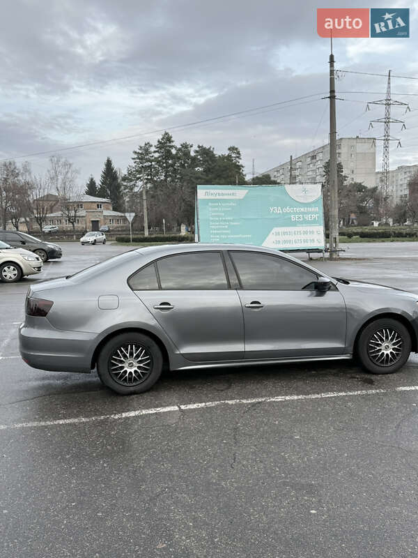 Volkswagen Jetta 2014
