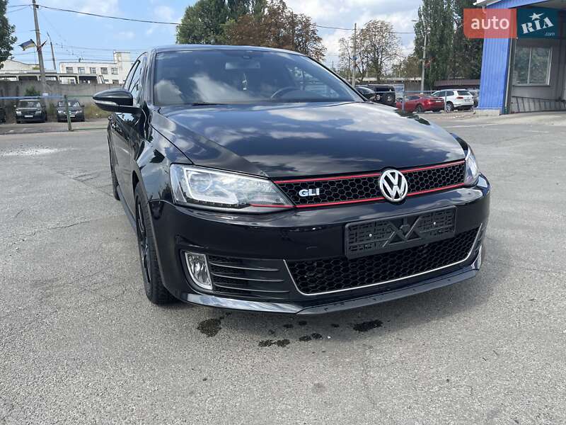 Седан Volkswagen Jetta 2015 в Киеве фото 28 Седан Volkswagen Jetta 2015 в Киеве