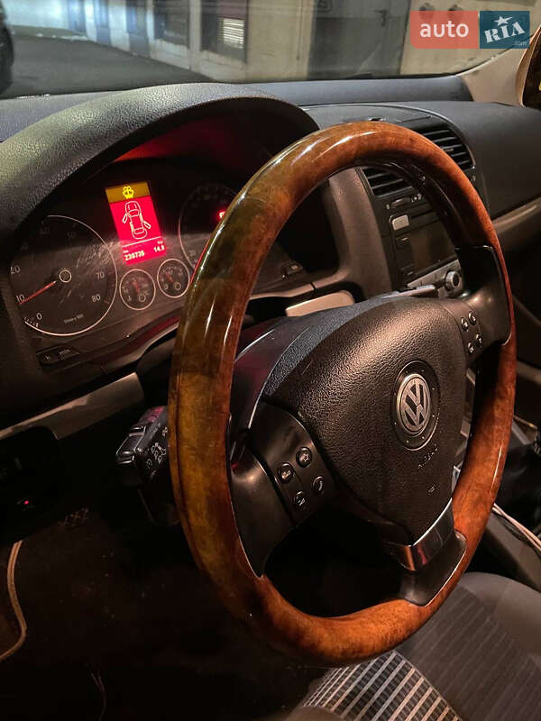 Седан Volkswagen Jetta 2008 в Киеве