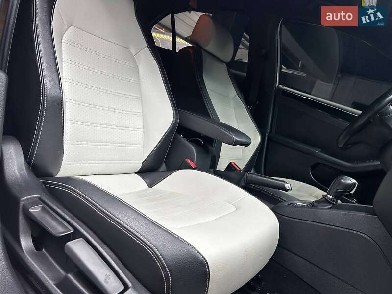 Седан Volkswagen Jetta 2015 в Чернівцях фото 16 Седан Volkswagen Jetta 2015 в Чернівцях