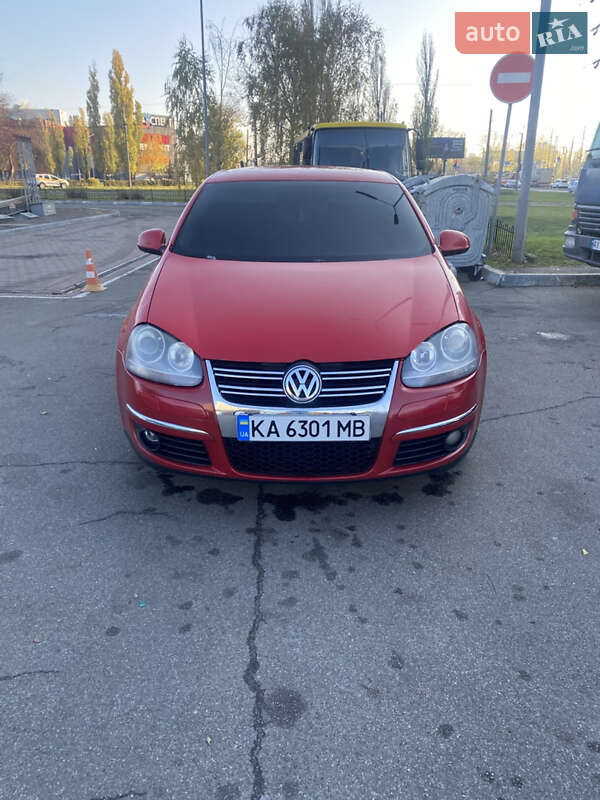 Седан Volkswagen Jetta 2009 в Києві