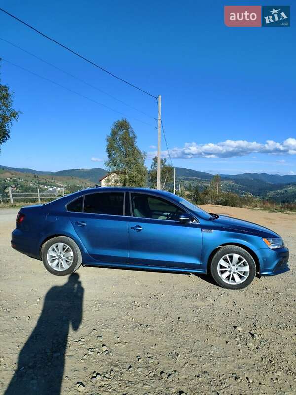 Седан Volkswagen Jetta 2016 в Ивано-Франковске фото 4 Седан Volkswagen Jetta 2016 в Ивано-Франковске