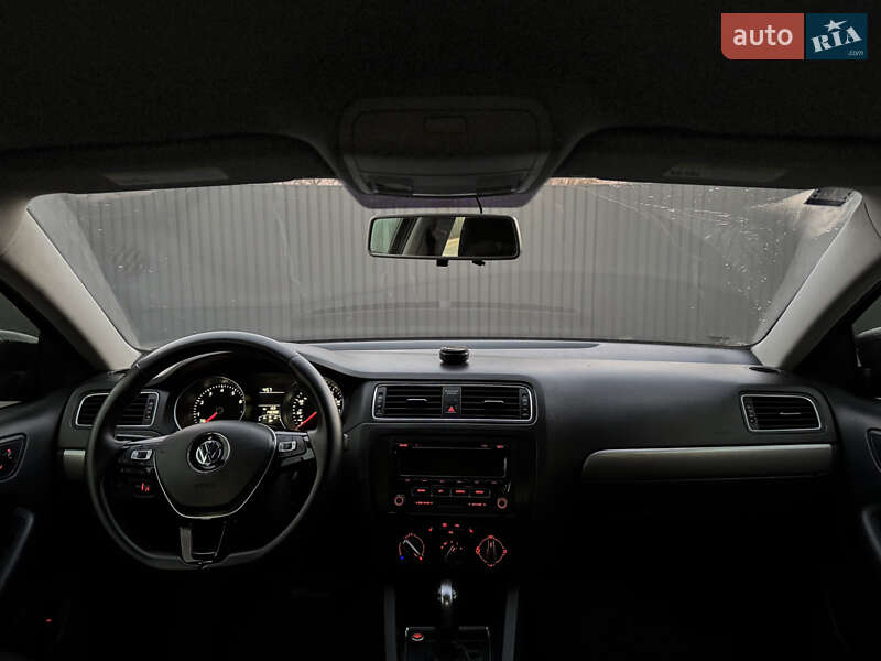 Седан Volkswagen Jetta 2015 в Староконстантинове фото 19 Седан Volkswagen Jetta 2015 в Староконстантинове