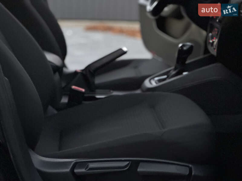 Седан Volkswagen Jetta 2015 в Староконстантинове фото 28 Седан Volkswagen Jetta 2015 в Староконстантинове