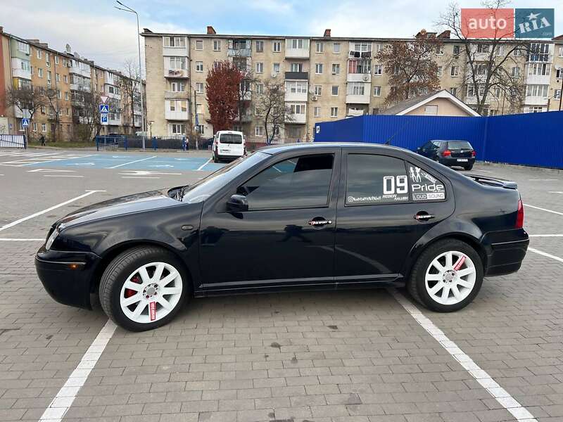 Седан Volkswagen Jetta 2003 в Калуше