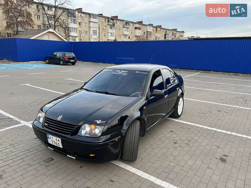 Седан Volkswagen Jetta 2003 в Калуше