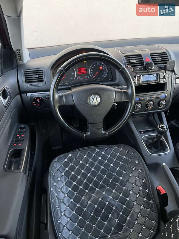 Седан Volkswagen Jetta 2008 в Дрогобыче