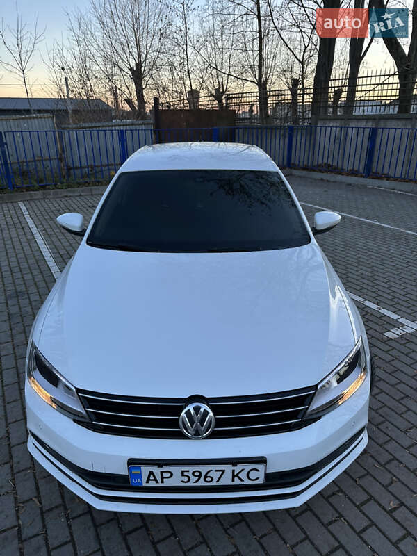 Седан Volkswagen Jetta 2016 в Запоріжжі фото 11 Седан Volkswagen Jetta 2016 в Запоріжжі