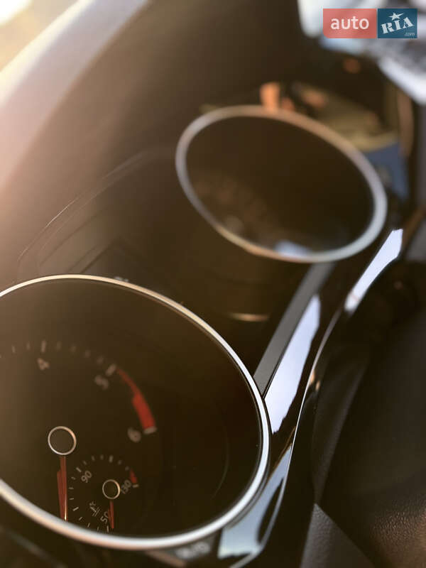 Седан Volkswagen Jetta 2014 в Одесі фото 12 Седан Volkswagen Jetta 2014 в Одесі