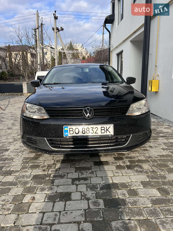 Седан Volkswagen Jetta 2014 в Тернополе фото 12 Седан Volkswagen Jetta 2014 в Тернополе