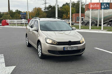 Універсал Volkswagen Jetta 2012 в Дніпрі