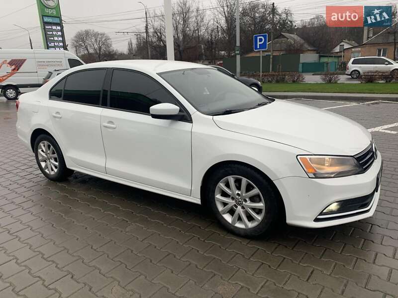 Седан Volkswagen Jetta 2015 в Виннице