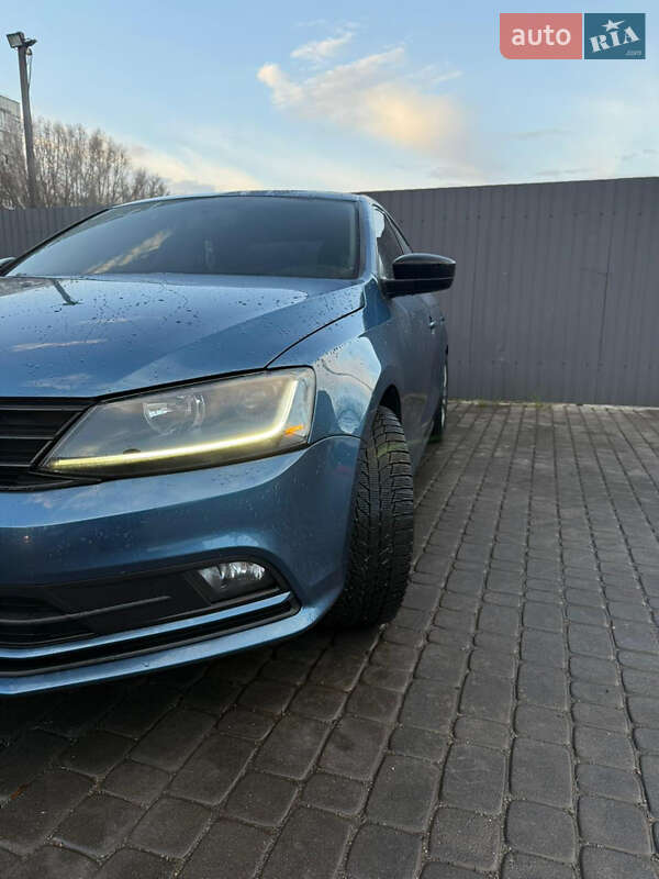 Седан Volkswagen Jetta 2017 в Запорожье