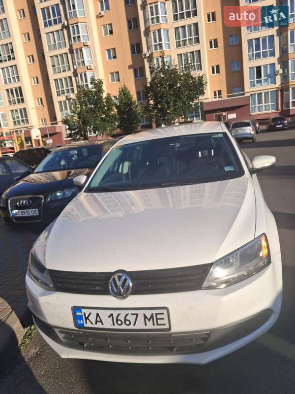 Volkswagen Jetta 2014