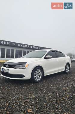 Седан Volkswagen Jetta 2011 в Новоархангельске