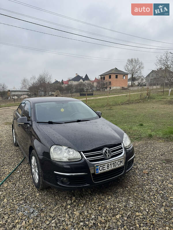 Седан Volkswagen Jetta 2007 в Черновцах