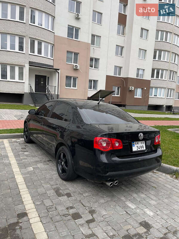 Седан Volkswagen Jetta 2007 в Виннице