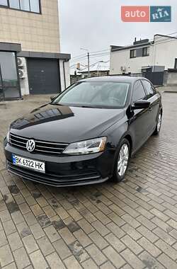 Седан Volkswagen Jetta 2016 в Ровно